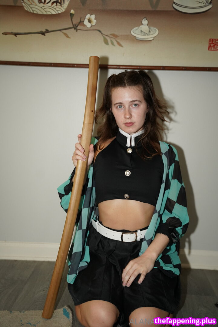 Alanarose8