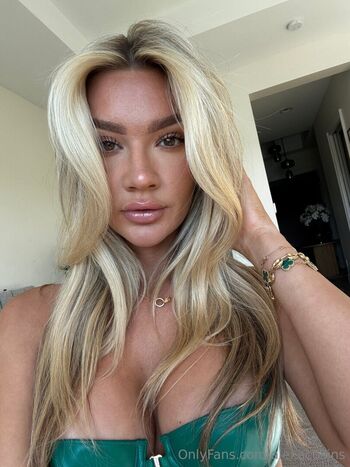 Alexa Collins