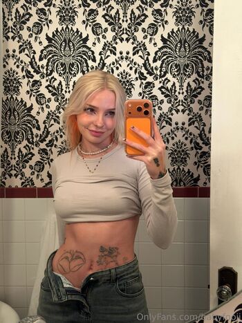 babyfooji / peachtot