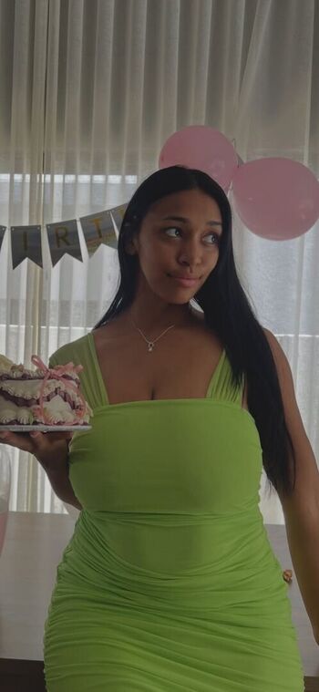 Bigdiamondgirl,