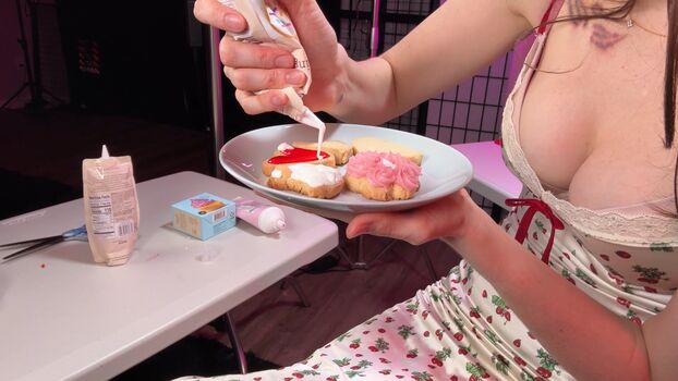 Busy B ASMR