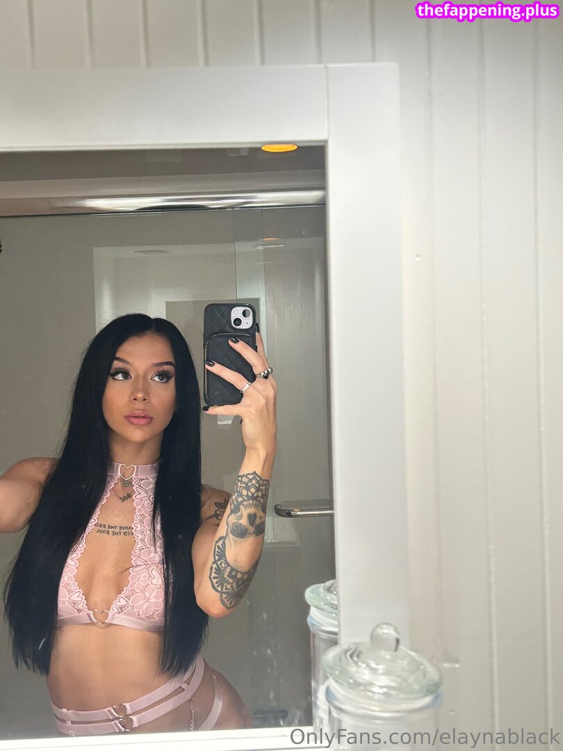 Cora Jade