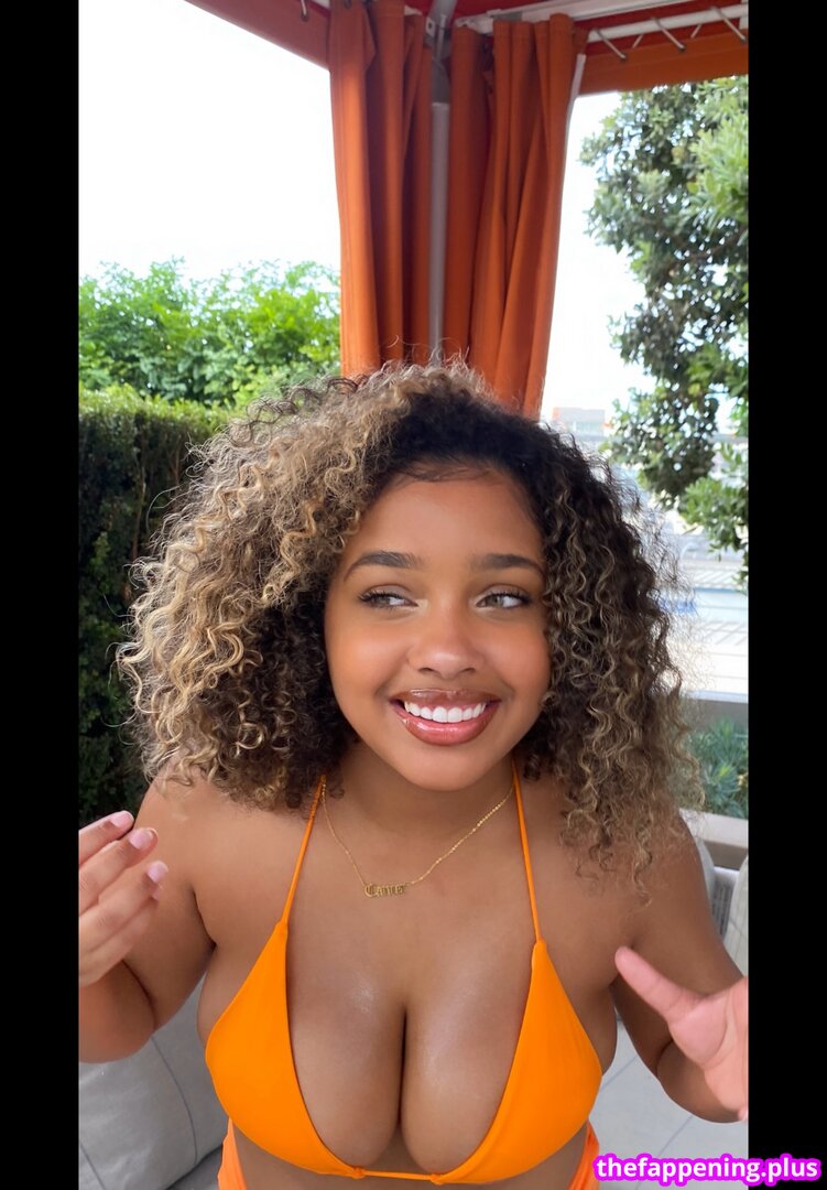 Corie Rayvon