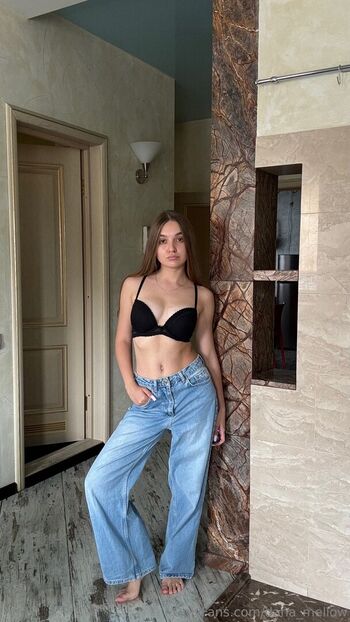 dana_mellow