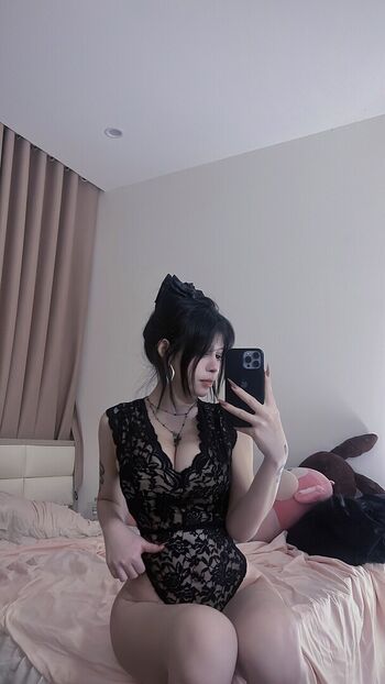 Daniella Vip
