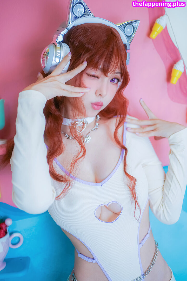 eeelyeee (Ely Cosplay)