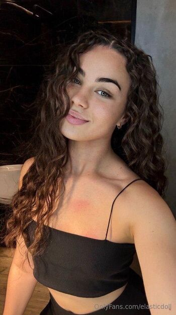 Elasticdoll