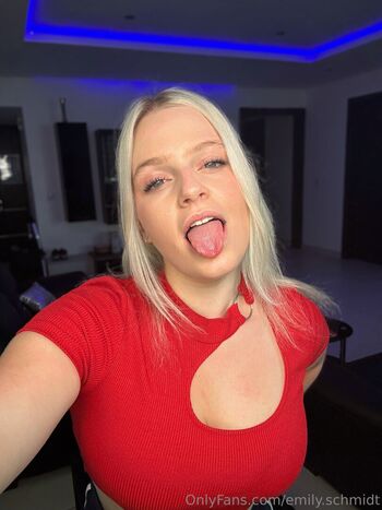 emily.schwarz