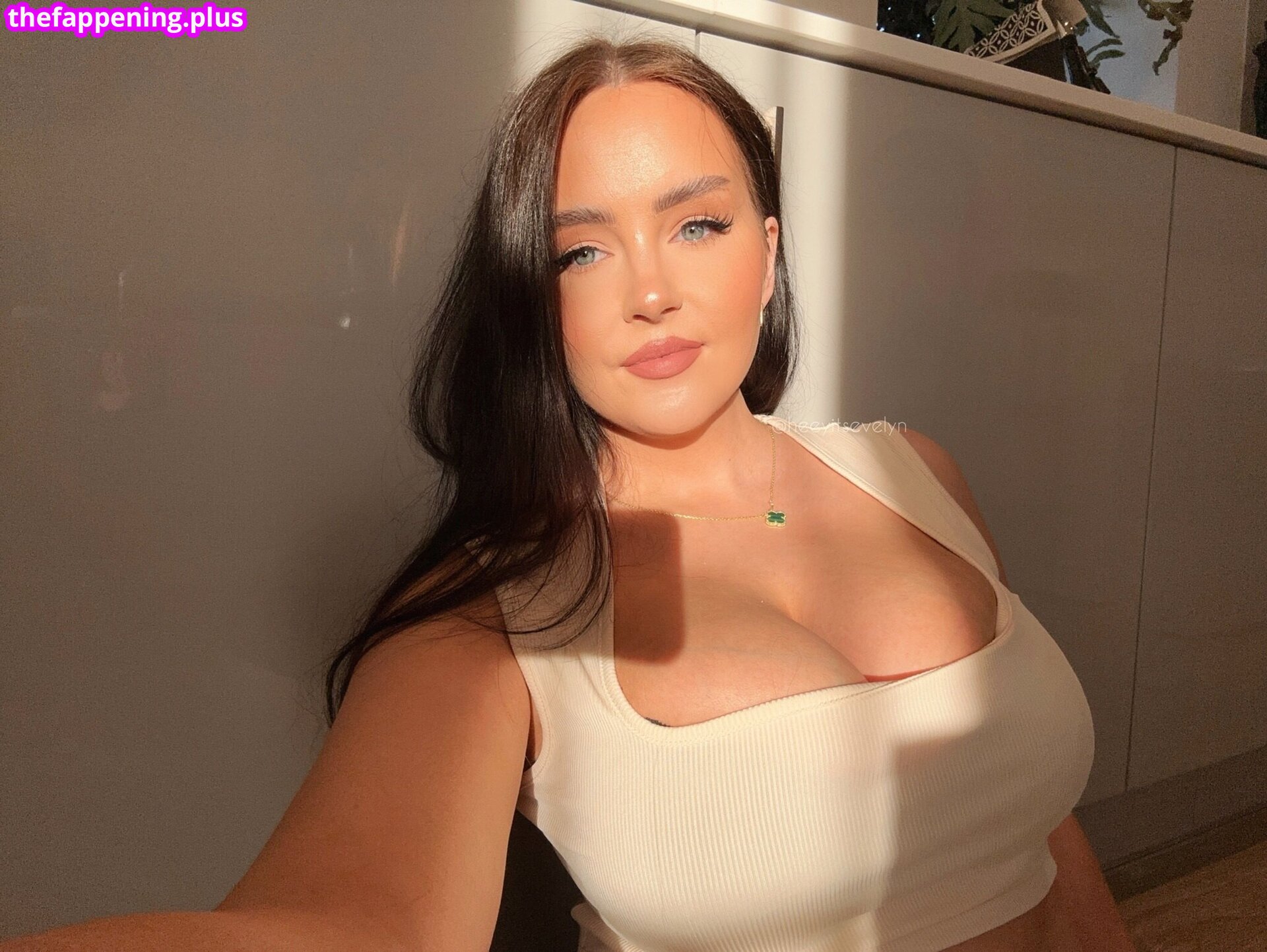 evelynwhite
