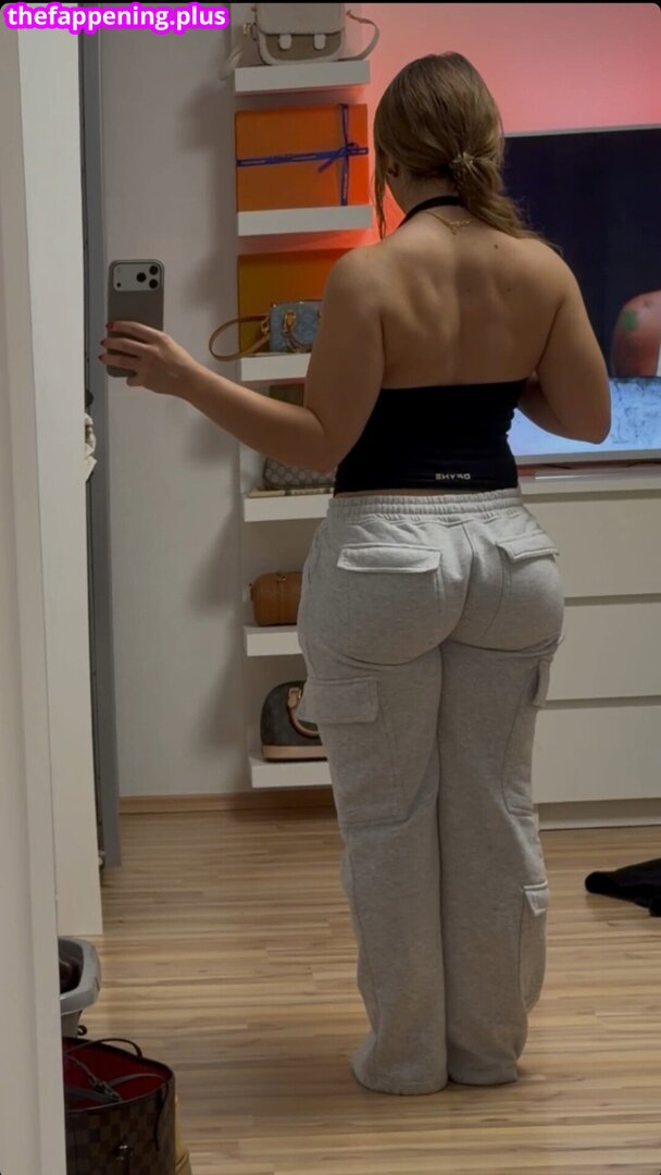 German gym Pawg L0e11e.Kemery