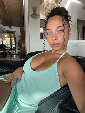 Jada Durroh