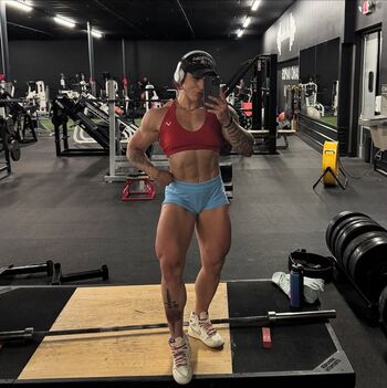 Jen_erhardt_ifbbpro