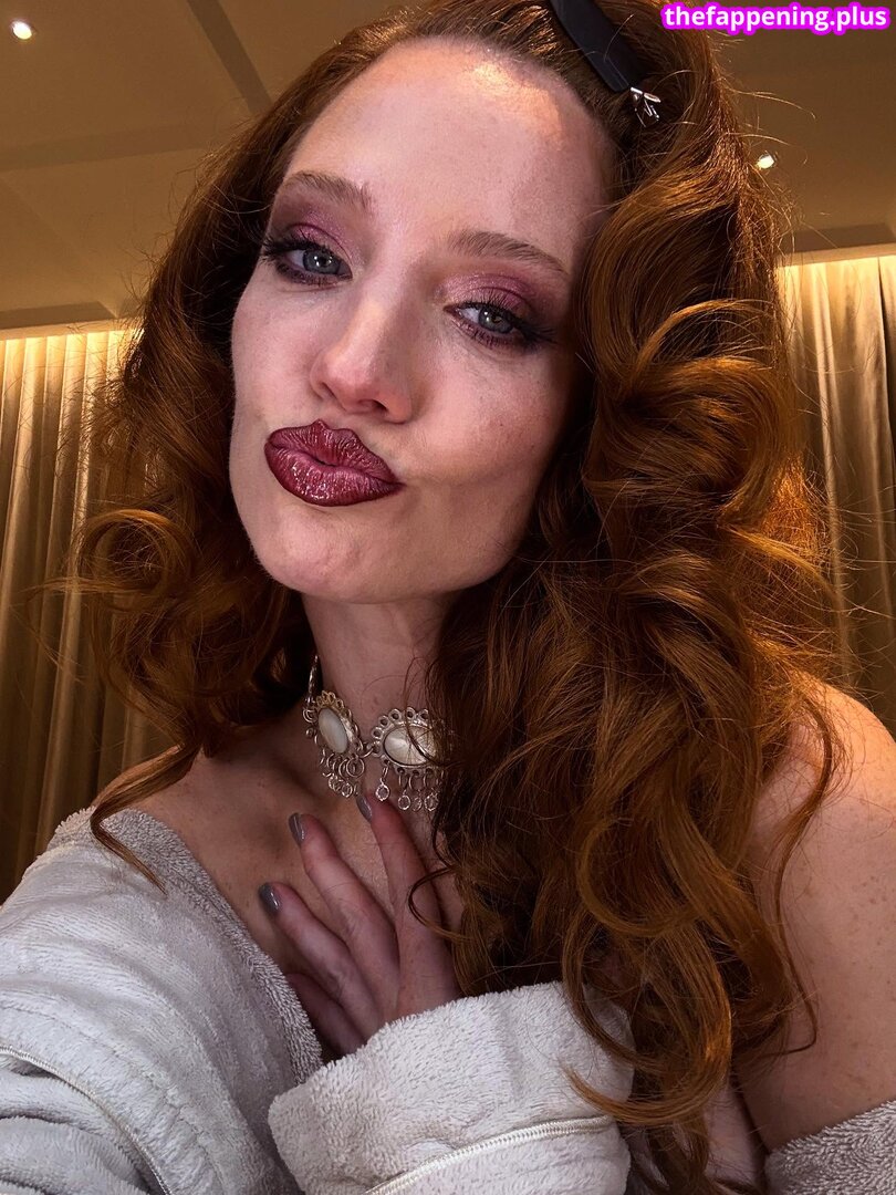 Jess Glynne