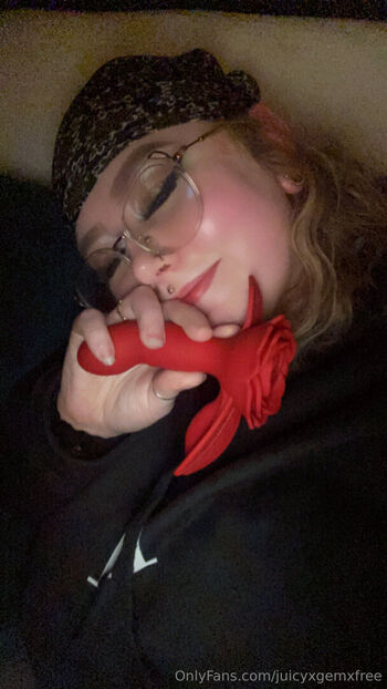 juicyxgemxfree