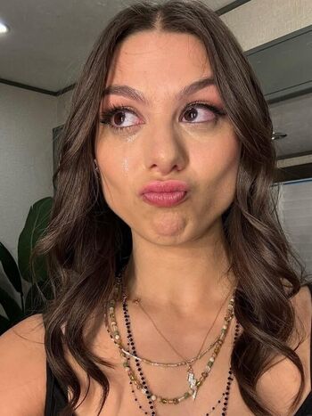 Kira Kosarin