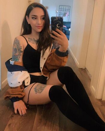 LunarGirlx