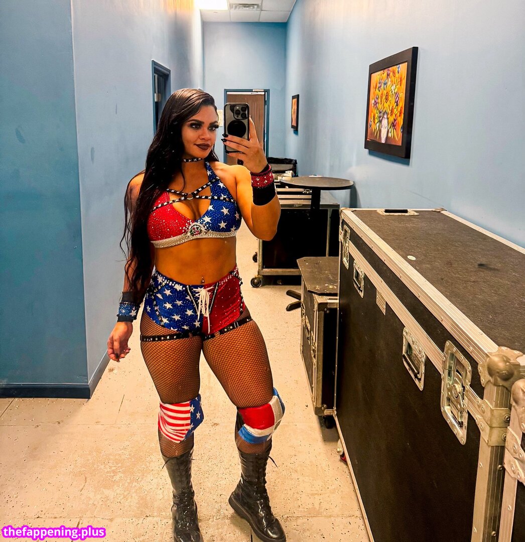 Nikki Blackheart
