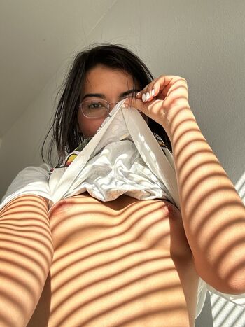 Onlycallmelala