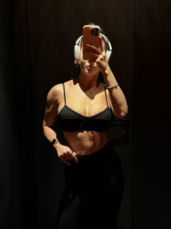 pretylittlething