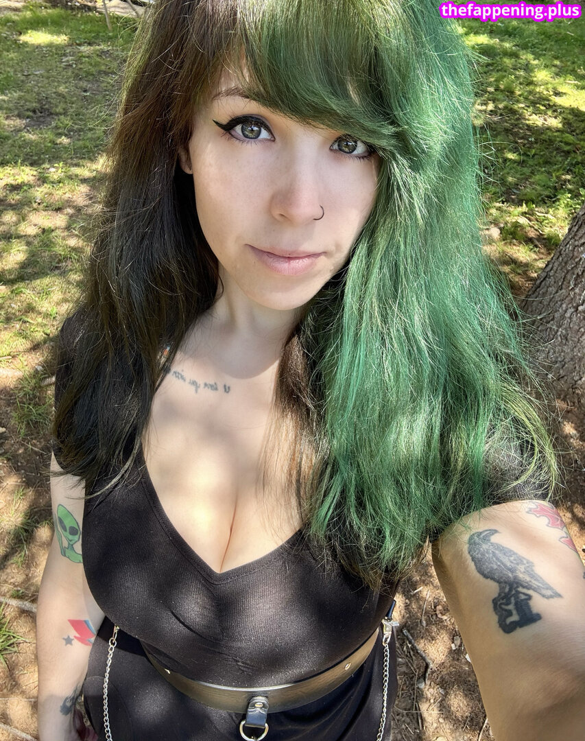 QueenKryptid