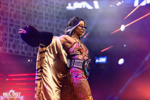Sasha Banks