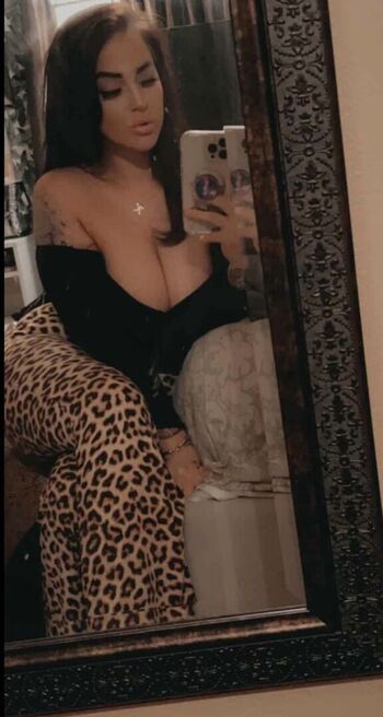 sydneyxtaylor