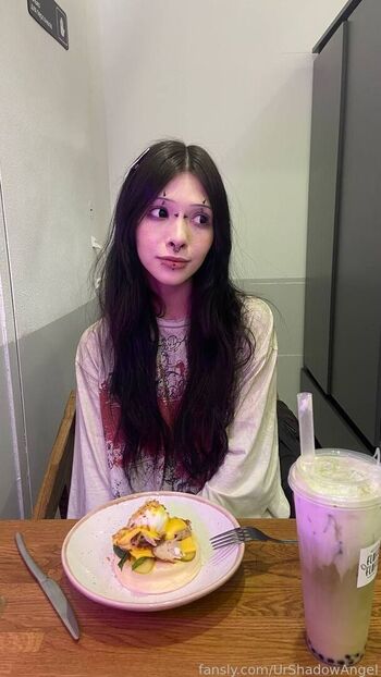 UrShadowAngel